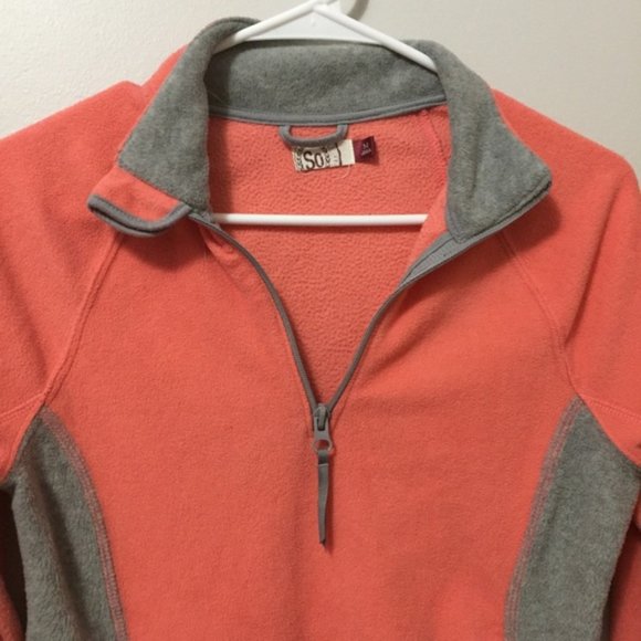 Non Hooded Pink and grey pull over - Picture 4 of 5